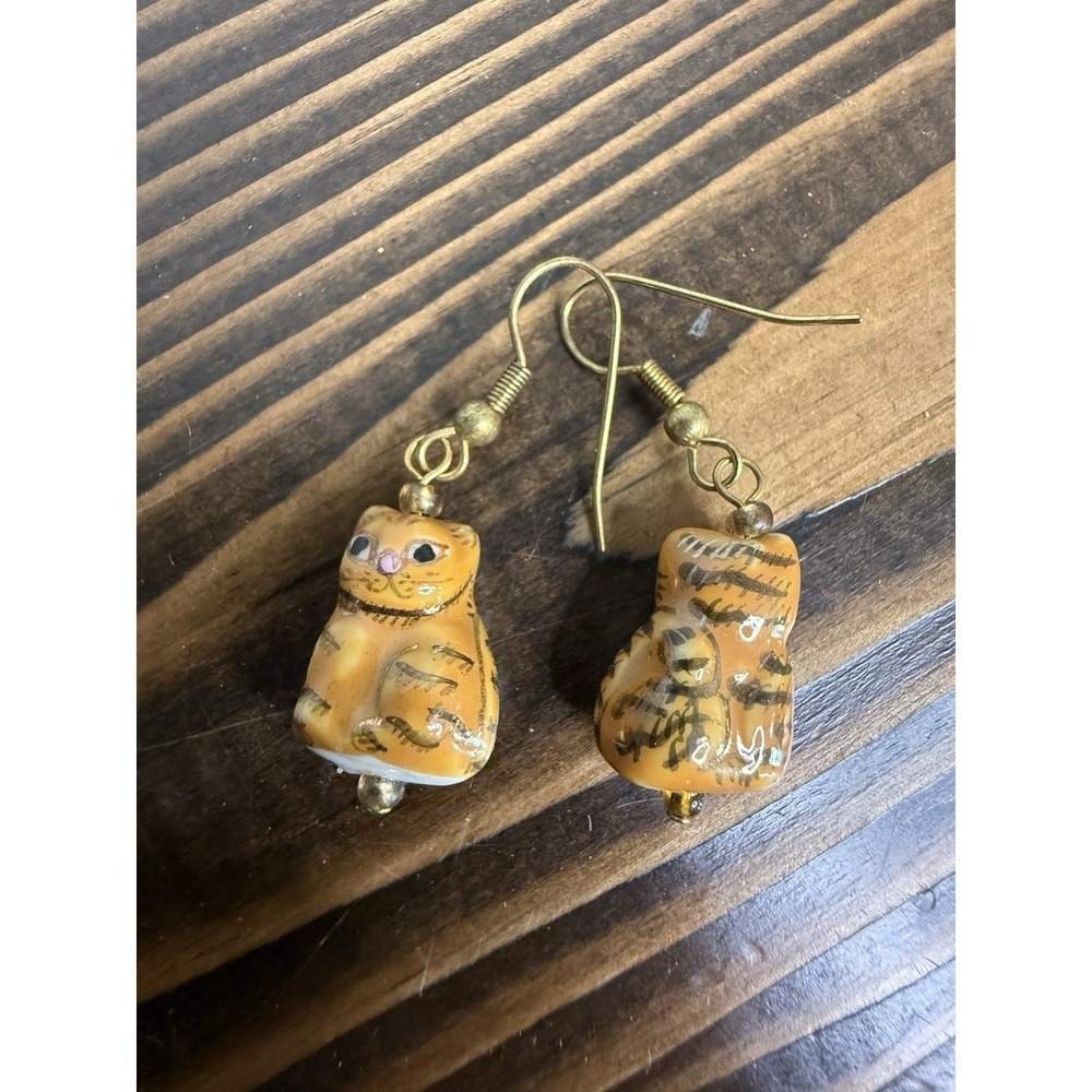 Vintage Ceramic Orange Tabby Kitty Cat Dangle Drop Pierced Earrings Painted